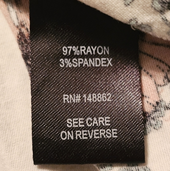 Torrid White Challis Pintuck Skater Floral Dress - Size‎ 2X - Picture 6 of 7